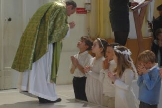 Desiderio bla-bla-bla : des prêtres remettent en cause une décision anti-liturgique de leur évêque