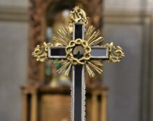 Les reliques de la sainte croix