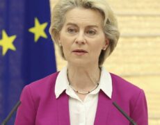 Les dirigeants de l’UE s’accordent pour reconduire Ursula von der Leyen à la tête de la Commission européenne