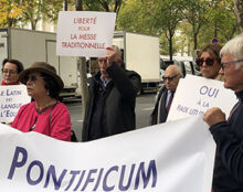 Et pendant ce temps, les abus liturgiques fleurissent dans notre pays