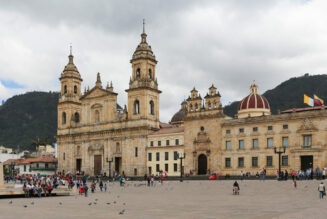 La cathédrale de Bogota vandalisée par des militants pro-avortement