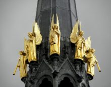La basilique Saint-Nicolas à Nantes retrouve ses anges