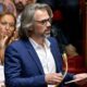 Le député Caron scolarise son enfant à Versailles et se plaint des fermetures de classes à Paris