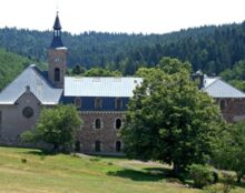 Les moniales de Boulaur reprennent l’abbaye Notre-Dame des Neiges