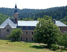 Les moniales de Boulaur reprennent l’abbaye Notre-Dame des Neiges