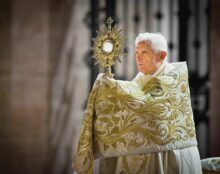 Fête du Très Saint Sacrement (Fête-Dieu) : “Voici le pain qui est descendu du ciel”