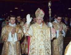 Benoît XVI avait adressé une lettre privée d’encouragement au Supérieur de la Fraternité Saint-Pierre suite au Motu Proprio Traditiones Custodes