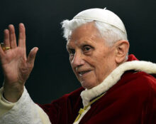 Benoît XVI a incarné l’adage traditionnel : lex orandi, lex credendi ; la prière liturgique est l’expression de la foi