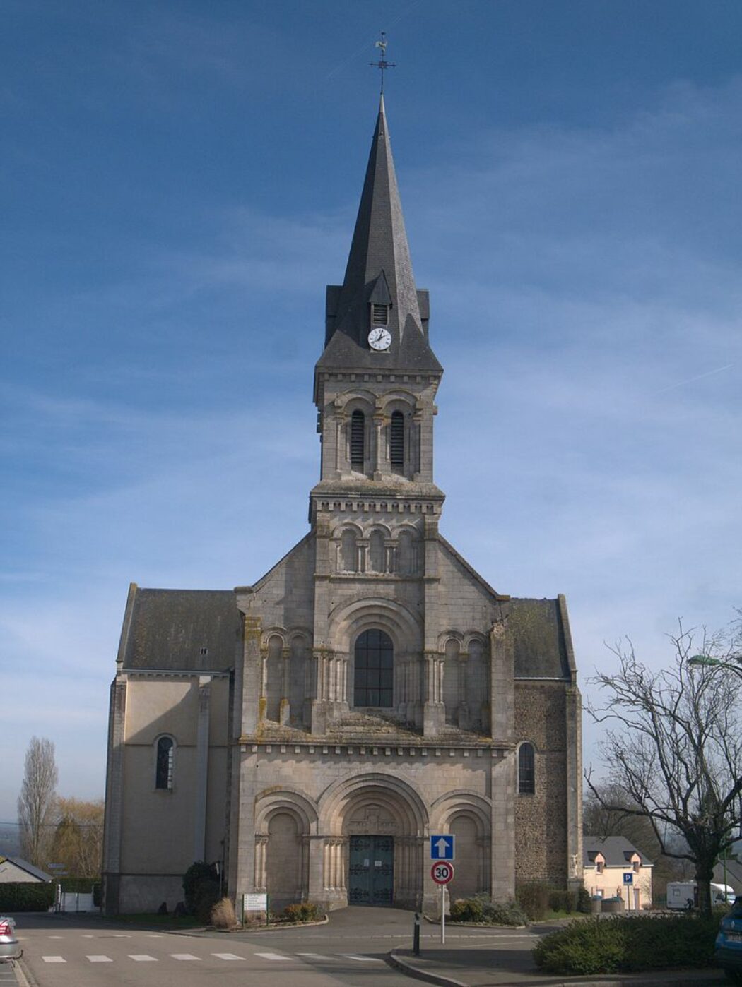 Démolition d’une église en Mayenne