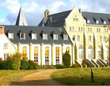 Sainte-Anne de Kergonan : son histoire, sa communauté et ses pommiers