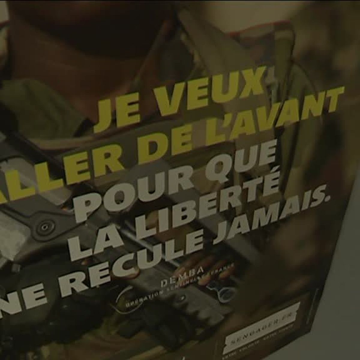 En France, il n’y a donc plus que l’armée pour rendre le “vaccin” contre le Covid obligatoire
