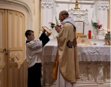 “J’ai été converti par la messe traditionnelle”