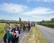 Excellent reportage de TF1 sur le pèlerinage de Chartres