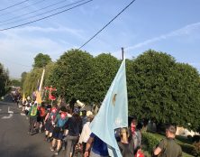 Le bon reportage de BFMTV sur le pèlerinage de Chrétienté