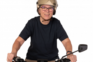 Atteinte d’une maladie neurodégénérative, elle parcourt plus de 1000km à vélo pour promouvoir les soins palliatifs