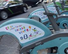 Action des Survivants sur les Vélibs à Paris
