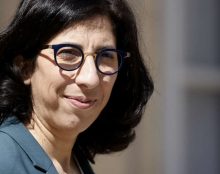 Le gouvernement assume discriminer par la couleur de peau