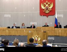 Les députés russes adoptent une loi interdisant les changements de sexe