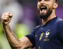 Un maillot d’Olivier Giroud vendu 35 000 euros au profit des chrétiens persécutés en Arménie