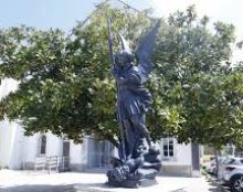 Sables d’Olonne : la statue de Saint-Michel bientôt sauvée ?