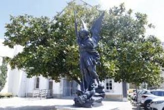Sables d’Olonne : la statue de Saint-Michel bientôt sauvée ?