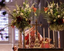 “Rien ne remplacera jamais une messe pour le salut du monde”