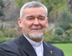 Visé par une enquête, Mgr Colomb se met en retrait du diocèse de La Rochelle