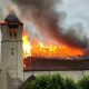 Encore une église en feu