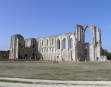 Le siège épiscopal de Maillezais à nouveau pourvu