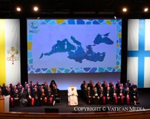 Quand le Pape François parle d’immigration à Marseille, on dirait du Macron