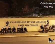 Le gouvernement n’aide pas la femme qui n’a pas les moyens d’avoir un enfant à avoir une autre option que celle de l’avortement