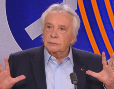 Michel Sardou : “Je déteste le féminisme, je déteste le wokisme, je hais ce siècle”