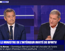 Darmanin, ça rime avec plaisantin, avec pantin, avec malin…