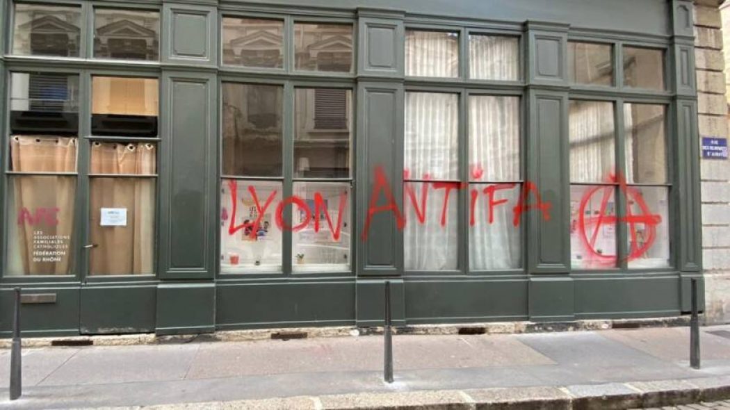 VIA dénonce les dégradations sur les locaux des AFC à Lyon