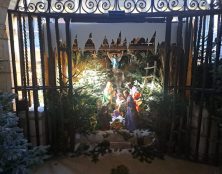 La crèche de Noël a bien fait son retour à la mairie de Perpignan