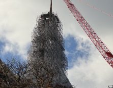 Notre-Dame de Paris retrouve sa flèche