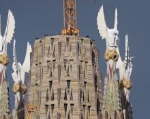 Fin de la construction des tours des évangélistes de la basilique de la Sagrada Familia