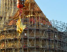 Notre-Dame de Paris retrouve son coq