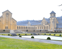 L’abbaye Notre-Dame d’Orval des trappistes retirés dans les Ardennes Belges