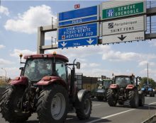 La riposte des agriculteurs contre les politiques anti-agricoles de l’UE prend de l’ampleur