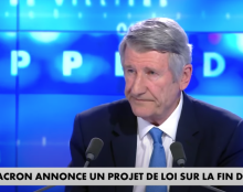 Emmanuel Macron, Gabriel Attal et Stéphane Séjourné jouent à la guerre : ils ne sont pas au niveau