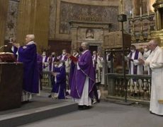 Un apport précieux dans la douloureuse querelle liturgique : les colloques du CIEL