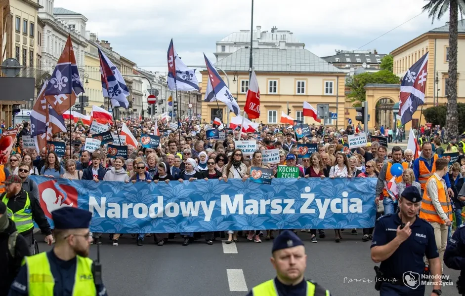 50 000 personnes à la marche pour la vie en Pologne