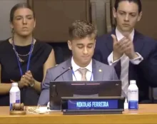 «Je renouvelle mon engagement personnel à protéger la vie des enfants avant et après la naissance. C’est le premier et le plus fondamental des droits sans lequel rien d’autre n’est possible »