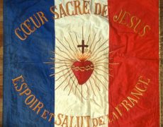 Le 31 mai 1940, la France est consacrée au Sacré-Cœur en présence du gouvernement