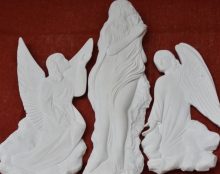 Nouvelle statue de sainte Marie-Madeleine à la chapelle du Saint-Pilon à Riboux (83)