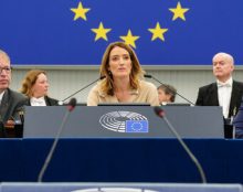 Rentrée du Parlement européen : réélection de Roberta Metsola