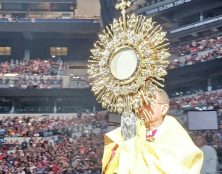 Des dizaines de milliers de catholiques au 10e Congrès eucharistique national aux Etats-Unis