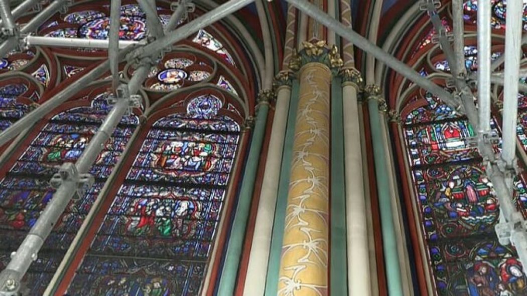 Des vitraux contemporains à Notre-Dame de Paris ?