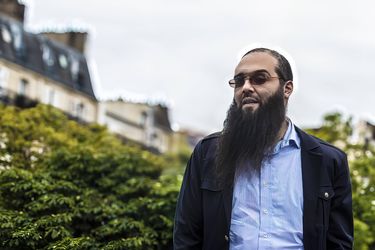 “Mener l’intifada à Paris, dans nos banlieues, dans nos quartiers”